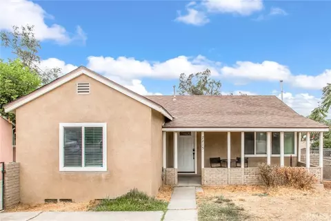 2215 Northbend St, Riverside, CA 92501