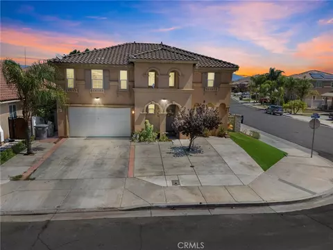 3061 Clapper St, Perris, CA 92571