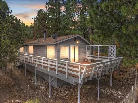 2767 Cedar Ln, Big Bear City, CA 92314