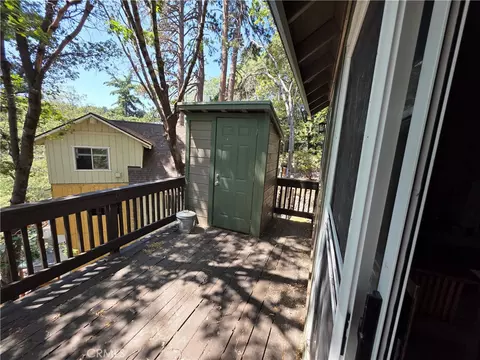 Other - 26478 Thunderbird Dr, Lake Arrowhead, CA 92352 photo 3 of 10
