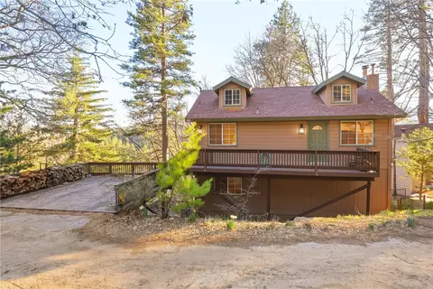 Exterior - 26478 Thunderbird Dr, Lake Arrowhead, CA 92352 photo 16 of 22