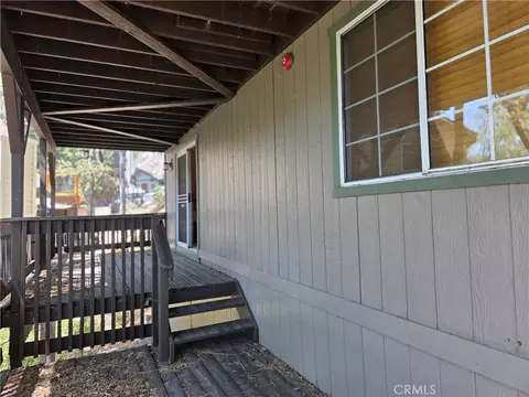 Exterior - 26478 Thunderbird Dr, Lake Arrowhead, CA 92352 photo 9 of 24