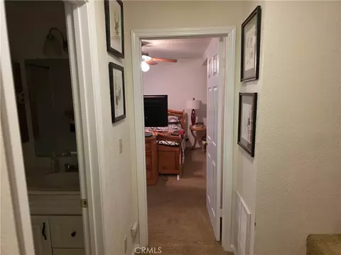 Entry Way - 26478 Thunderbird Dr, Lake Arrowhead, CA 92352 photo 2 of 3