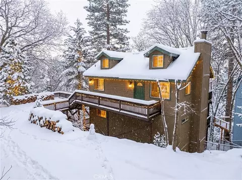 Exterior - 26478 Thunderbird Dr, Lake Arrowhead, CA 92352 photo 15 of 22
