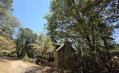 Other - 26478 Thunderbird Dr, Lake Arrowhead, CA 92352 photo 9 of 12