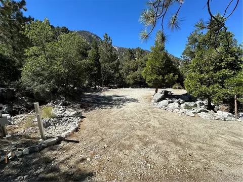 41385 Alder Dr, Forest Falls, CA 92339 photo 5