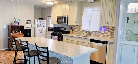 3825 Crestmore Rd #321, Riverside, CA 92509