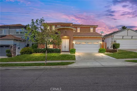 34280 Forest Oaks Dr, Yucaipa, CA 92399