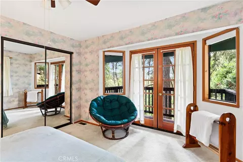 Bedroom - 23774 Lakeview Dr, Crestline, CA 92325 photo 1 of 5