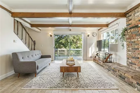 28252 Bern Ln, Lake Arrowhead, CA 92352