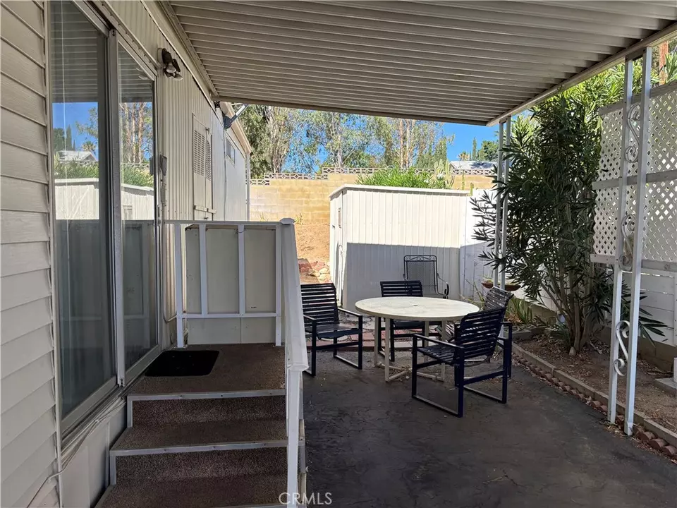  2200 W Wilson #71, Banning, CA 92220 photo 8