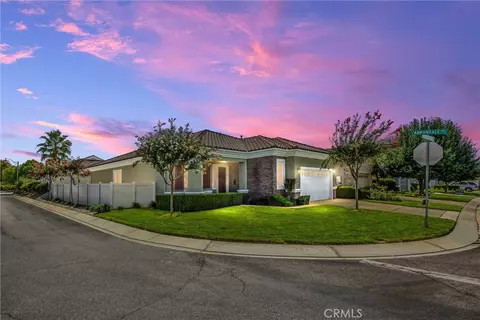 1794 N Forest Oaks Dr, Beaumont, CA 92223