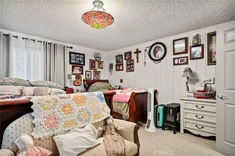 Bedroom - 179 Golf Course Rd, Lake Arrowhead, CA 92352 photo 2 of 5
