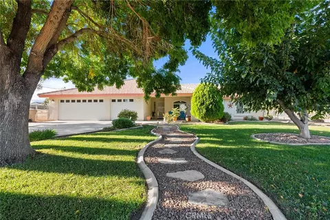 18540 Fairburn Ave, Hesperia, CA 92345