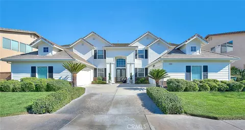 11524 Trailway Dr, Riverside, CA 92505