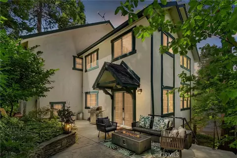 244 Corona Cir, Lake Arrowhead, CA 92352