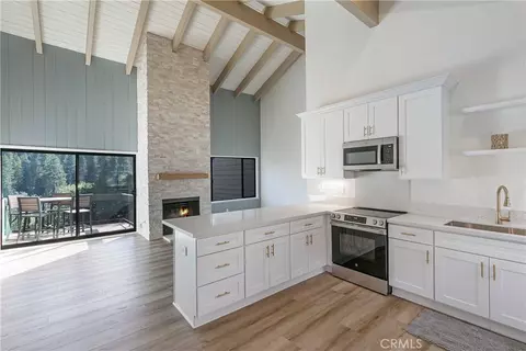 27657 Peninsula Dr #131, Lake Arrowhead, CA 92352