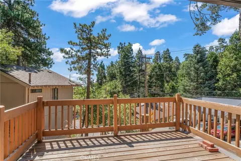 Exterior - 1139 Bear Springs Rd, Rimforest, CA 92378 photo 1 of 7