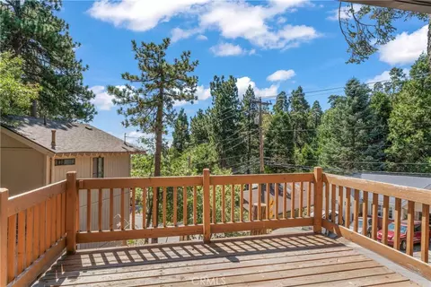 Exterior - 1139 Bear Springs Rd, Rimforest, CA 92378 photo 2 of 7
