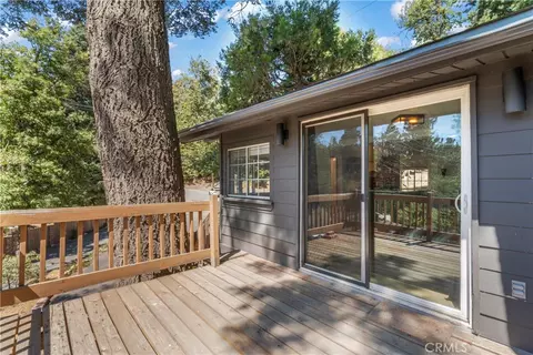Exterior - 1139 Bear Springs Rd, Rimforest, CA 92378 photo 3 of 7