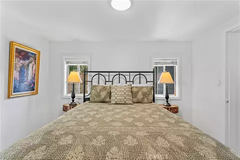 Bedroom - 1139 Bear Springs Rd, Rimforest, CA 92378 photo 3 of 3