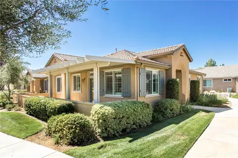 1642 Beaver Crk #B, Beaumont, CA 92223