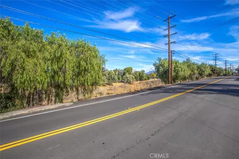 724 W Sunset Dr, Redlands, CA 92373 photo 10