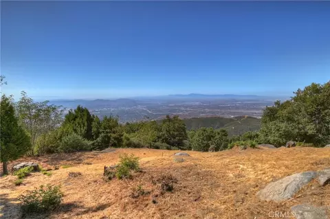 1180 Saturn Way, Crestline, CA 92325 photo 4