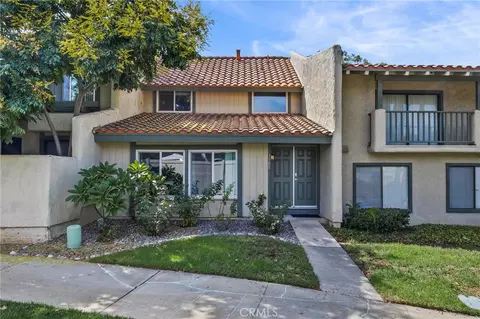 1505 Camelot Dr, Corona, CA 92882