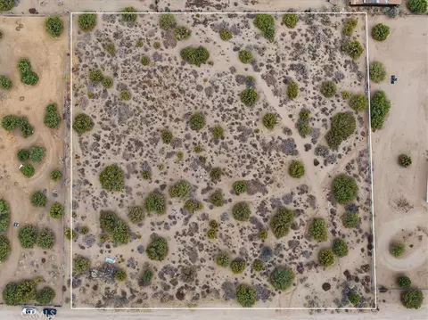 0 Hollister, Pinon Hills, CA 92372
