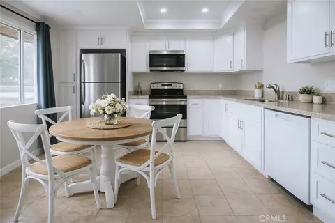 1554 Border Ave #G, Corona, CA 92882