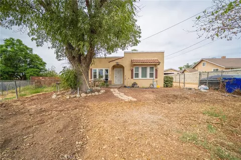 6093 Troth St, Jurupa Valley, CA 91752