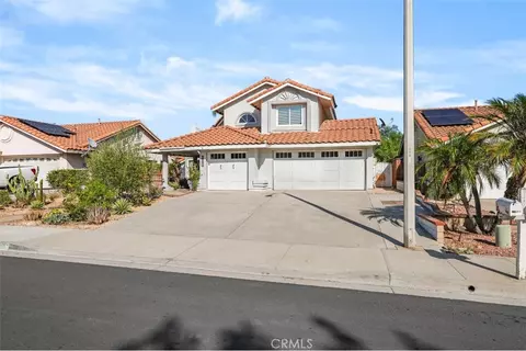 29054 Palm Vw, Lake Elsinore, CA 92530