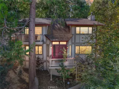 242 Weisshorn Dr, Crestline, CA 92325