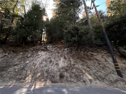 0 Lausanne, Crestline, CA 92325