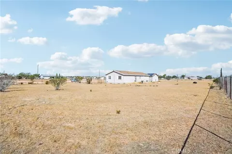 10992 Tecopa Rd, Apple Valley, CA 92308 photo 7