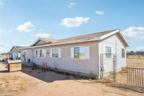 10992 Tecopa Rd, Apple Valley, CA 92308 photo 2