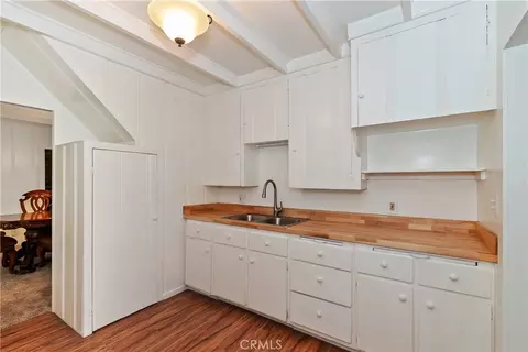 Kitchen - 23581 Lake Dr, Crestline, CA 92325 photo 2 of 2