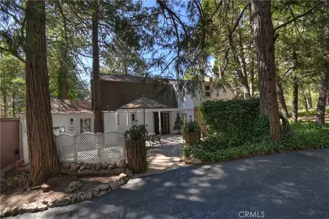 Exterior - 23581 Lake Dr, Crestline, CA 92325 photo 9 of 9
