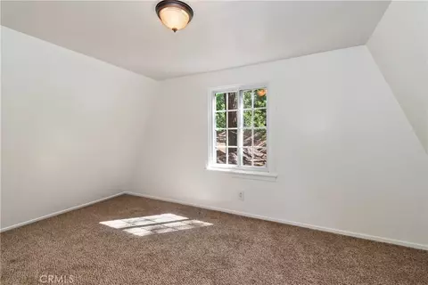 Bedroom - 23581 Lake Dr, Crestline, CA 92325 photo 5 of 7