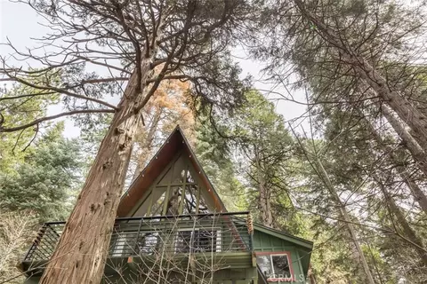 911 Kuffel Cyn, Skyforest, CA 92385