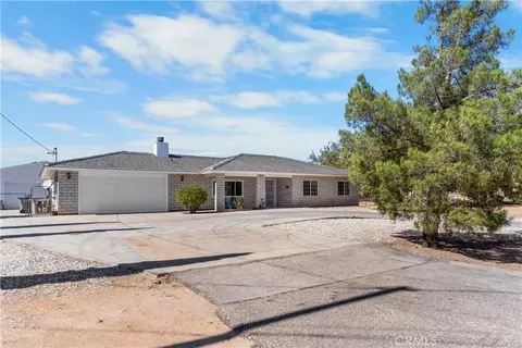 8926 Avocado, Hesperia, CA 92345