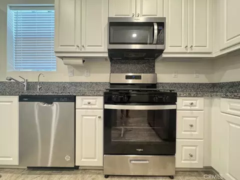 10201 Oxbow Loop, Riverside, CA 92503 photo 9