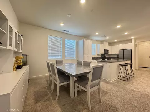 10201 Oxbow Loop, Riverside, CA 92503 photo 12