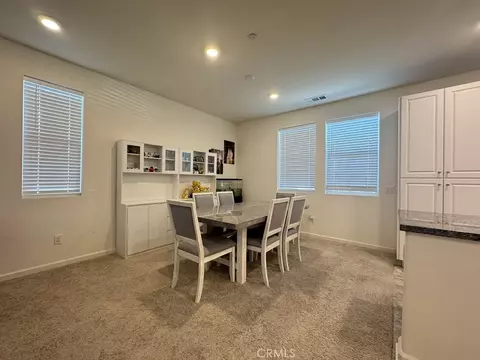 10201 Oxbow Loop, Riverside, CA 92503 photo 13