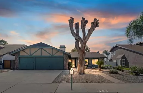 8276 Yearling, Jurupa Valley, CA 92509