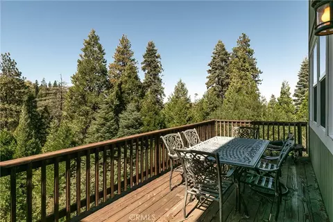Exterior - 28449 Fresh Spring Ln, Lake Arrowhead, CA 92352 photo 2 of 3