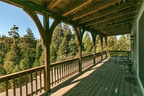 Exterior - 28449 Fresh Spring Ln, Lake Arrowhead, CA 92352 photo 3 of 3