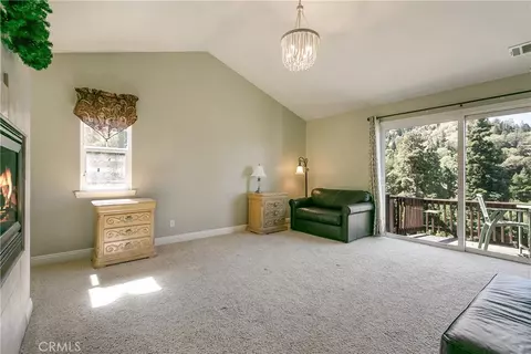 Living - 28449 Fresh Spring Ln, Lake Arrowhead, CA 92352 photo 8 of 8
