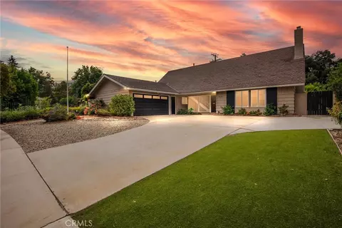 826 La Paloma, Redlands, CA 92373